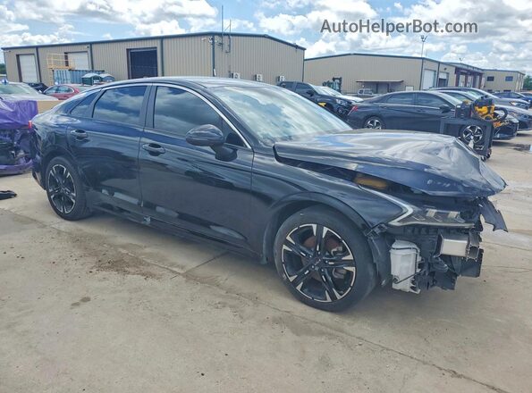 5XXG64J23RG251322 2024 KIA K5 Black Przód prawy