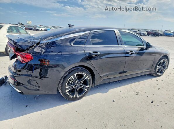 5XXG64J25RG229385 2024 KIA K5 Черный Задняя правая четверть
