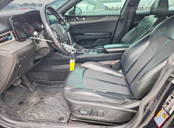5XXG64J27MG019945 2021 KIA K5 Black წინა სალონის ხედი