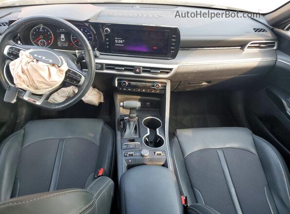 5XXG64J27NG162606 2022 KIA K5 White Dashboard view