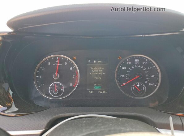 5XXG64J28NG096485 2022 KIA K5 White Vista del cuadro de instrumentos