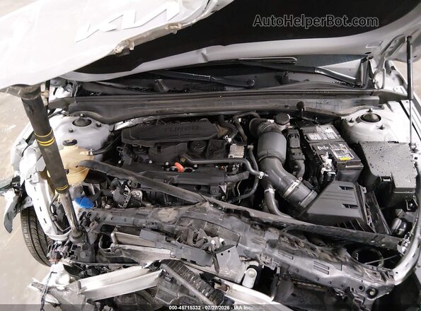 5XXG64J29RG253950 2024 KIA K5 Gray Rear view