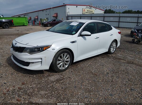5XXGT4L33GG024563 2016 KIA OPTIMA White Vista tres cuartos delantera izquierda