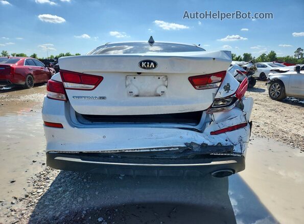 5XXGT4L38LG429604 2020 KIA OPTIMA White Вид ззаду