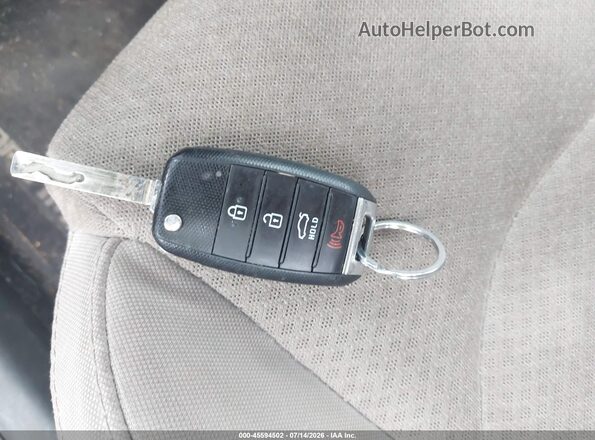 5XXGT4L39GG082239 2016 KIA OPTIMA Blue Vista del salpicadero