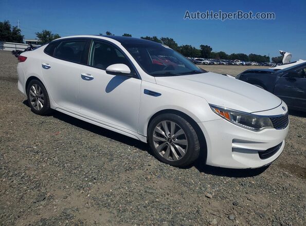 5XXGU4L36GG092272 2016 KIA OPTIMA White Front right