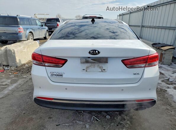 5XXGU4L38GG004841 2016 KIA OPTIMA White Widok z tyłu