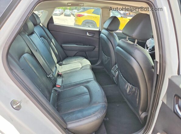5XXGU4L39GG099118 2016 KIA OPTIMA White Widok tylnych siedzeń