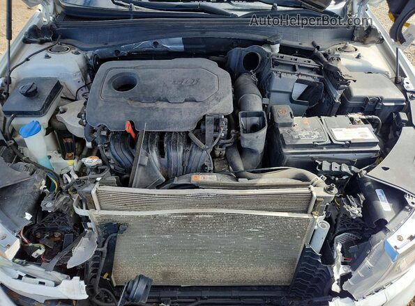 5XXGU4L3XGG098768 2016 KIA OPTIMA White Սալոնի հետևի տեսք