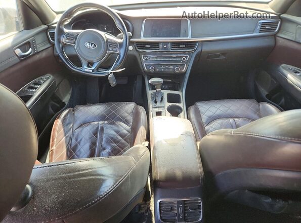 5XXGV4L2XJG194878 2018 KIA OPTIMA Gray Widok deski rozdzielczej