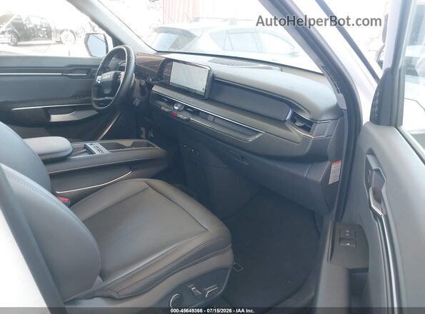 5XYAB5S10TG014030 2026 KIA EV9 White Front interior view