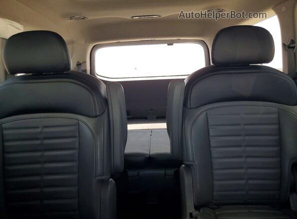 5XYADFS56SG001039 2025 KIA EV9 Blue Widok tylnych siedzeń