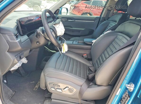 5XYADFS56SG001039 2025 KIA EV9 Blue Widok wnętrza z przodu
