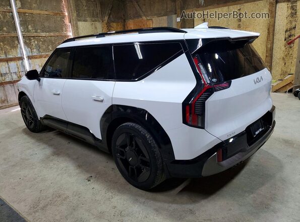 5XYAEFS52TG004423 2026 KIA EV9 White Задня ліва чверть
