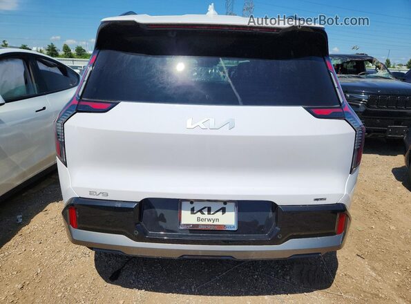 5XYAEFS56TG005008 2026 KIA EV9 Белый Вид сзади