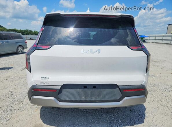 5XYAFFS54TG010141 2026 KIA EV9 White Vista trasera