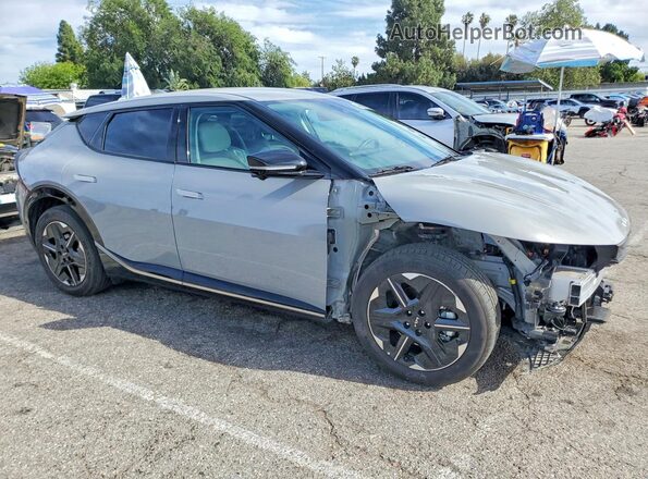 5XYC34JAXSG012334 2025 KIA EV6 Gray Front right