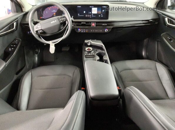 5XYC34JB1SG010870 2025 KIA EV6 Blue წინა პანელის ხედი