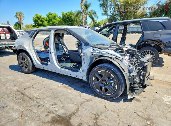 5XYC3DJC5SG014039 2025 KIA EV6 Серый Передняя правая четверть