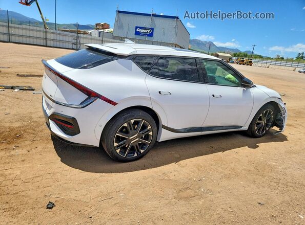 5XYC4DJC1SG004458 2025 KIA EV6 White Задня права чверть
