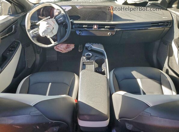 5XYC4DJCXSG009013 2025 KIA EV6 Black Vista del salpicadero