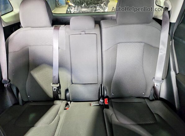 5XYK23DF0TG364470 2026 KIA SPORTAGE Черный Вид задних сидений