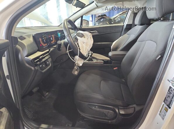 5XYK23DF2TG356029 2026 KIA SPORTAGE White 