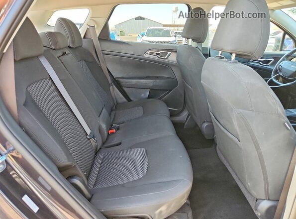 5XYK23DFXTG386475 2026 KIA SPORTAGE Black Rear interior view