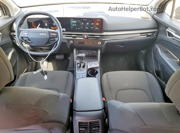 5XYK2CDF9TG373622 2026 KIA SPORTAGE Синий Вид панели приборов