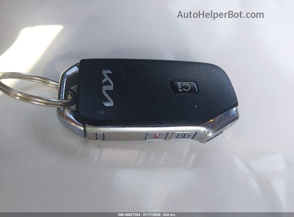 5XYK33AF2PG092690 2023 KIA SPORTAGE Серый Вид панели приборов