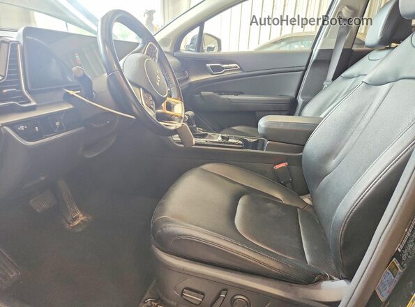 5XYK33AF5PG005218 2023 KIA SPORTAGE Black Widok wnętrza z przodu