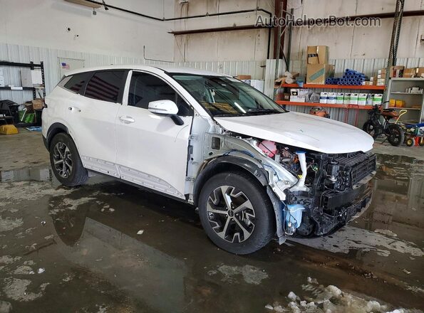 5XYK33DF0SG302577 2025 KIA SPORTAGE Белый Передняя правая четверть