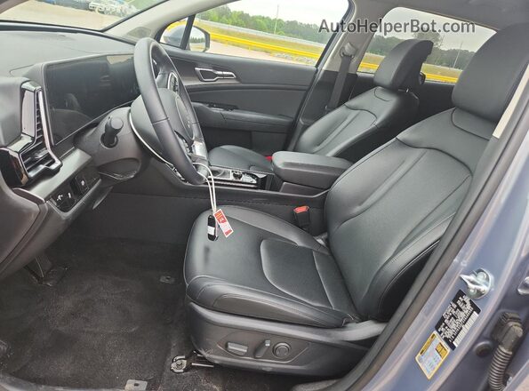 5XYK33DF2SG286480 2025 KIA SPORTAGE Silver Widok wnętrza z przodu