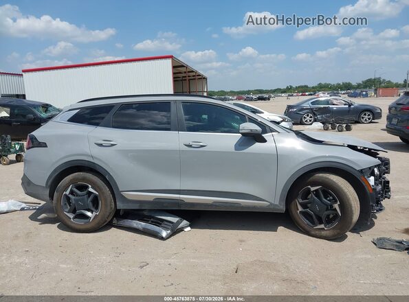 5XYK33DF3TG347806 2026 KIA SPORTAGE Gray Vista interior trasera