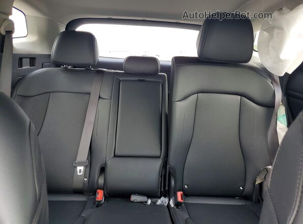 5XYK33DF4SG323352 2025 KIA SPORTAGE Белый Вид задних сидений