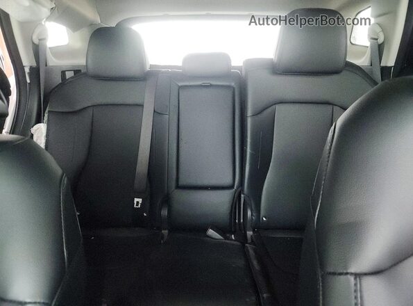 5XYK33DF6TG344074 2026 KIA SPORTAGE White Rear seats view