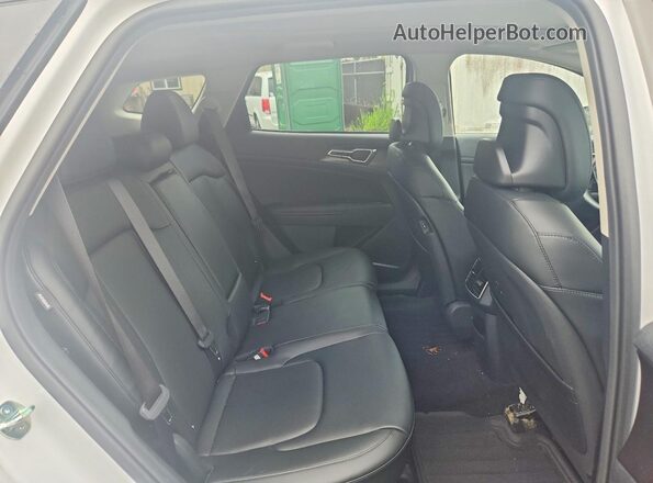 5XYK33DF6TG382551 2026 KIA SPORTAGE White Вид задніх сидінь
