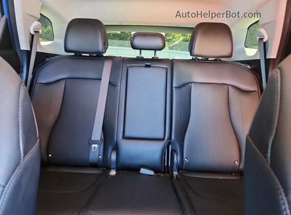 5XYK33DF6TG384249 2026 KIA SPORTAGE Blue Rear seats view