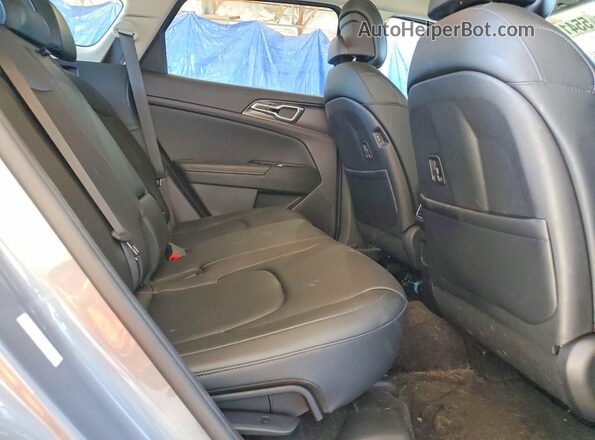 5XYK33DF8RG172090 2024 KIA SPORTAGE Gray Սալոնի հետևի տեսք