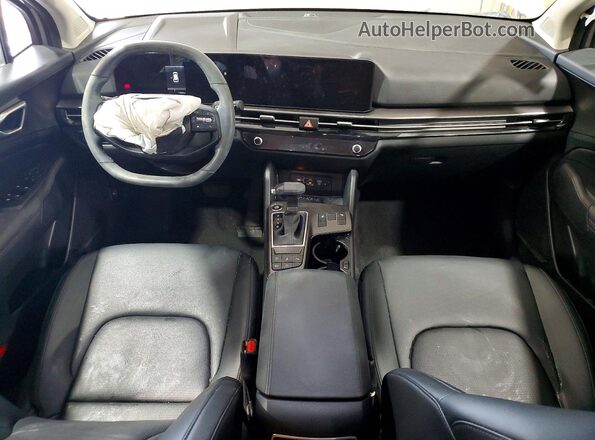 5XYK33DF9TG372385 2026 KIA SPORTAGE Серый Вид панели приборов