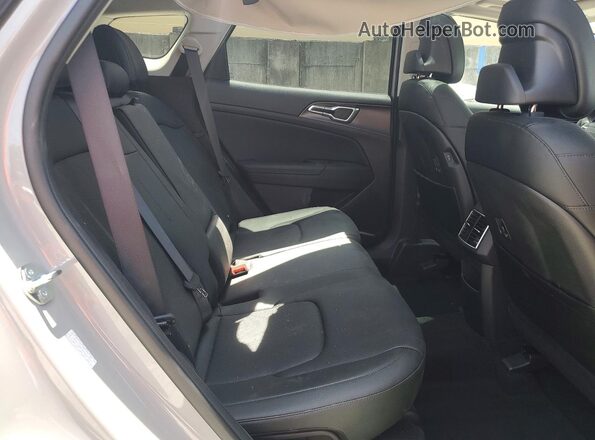 5XYK33DF9TG419074 2026 KIA SPORTAGE Gray Rear seats view