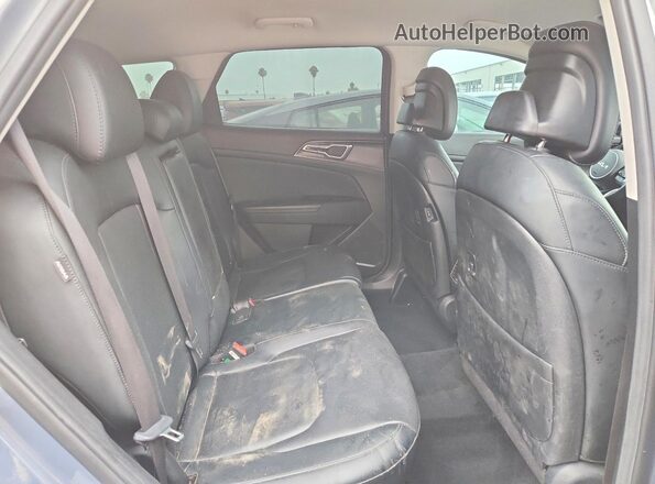 5XYK33DFXRG184449 2024 KIA SPORTAGE Blue Սալոնի հետևի տեսք