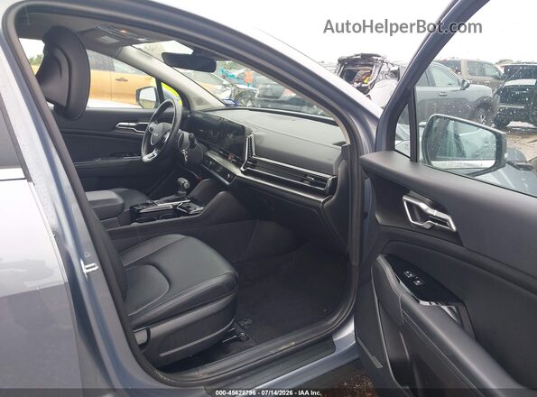 5XYK33DFXRG220656 2024 KIA SPORTAGE Gray Widok wnętrza z przodu
