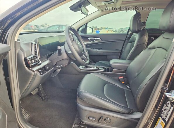 5XYK3CDF5SG286487 2025 KIA SPORTAGE Черный Вид салона спереди