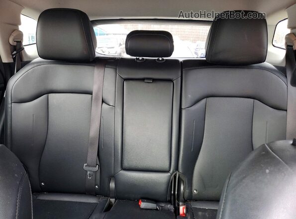 5XYK3CDF7RG159024 2024 KIA SPORTAGE Gray Widok tylnych siedzeń