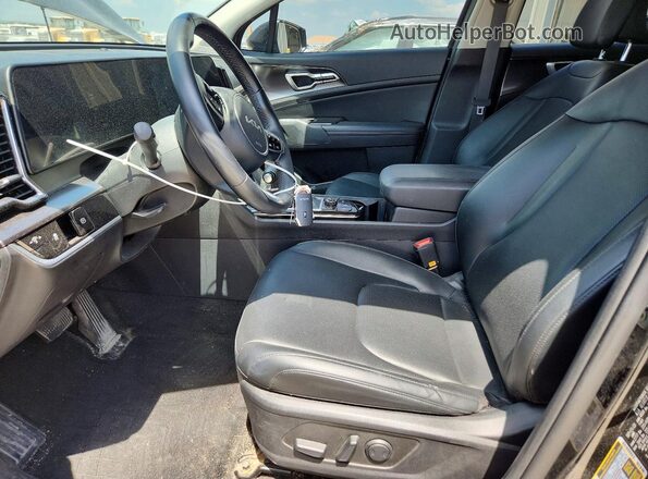 5XYK3CDFXRG157011 2024 KIA SPORTAGE Black Սալոնի դիմացի տեսք
