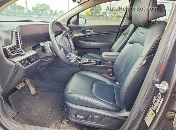 5XYK43AF0PG058972 2023 KIA SPORTAGE Gray წინა სალონის ხედი