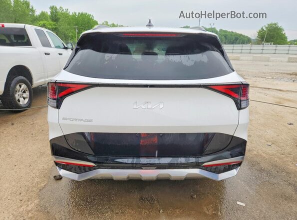 5XYK43AF0PG115171 2023 KIA SPORTAGE Белый Вид сзади
