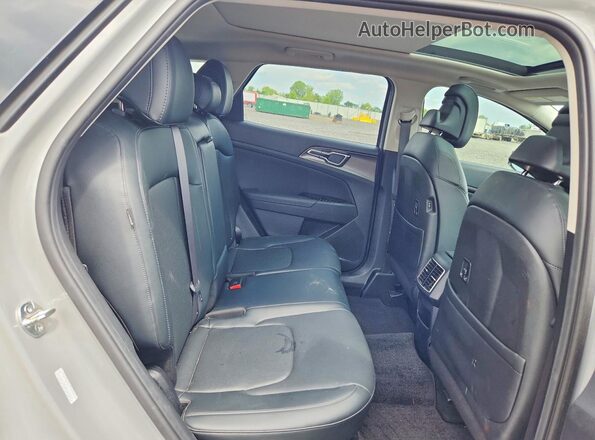 5XYK43DF4RG209942 2024 KIA SPORTAGE Gray Rear seats view