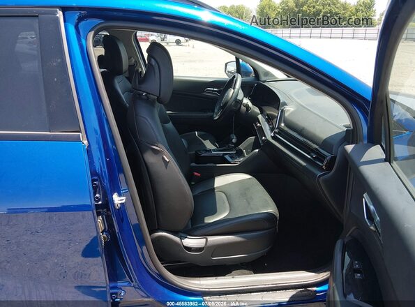 5XYK43DFXSG242868 2025 KIA SPORTAGE Blue Widok wnętrza z przodu